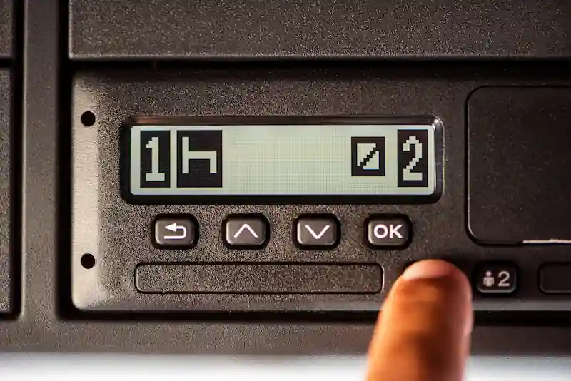 Smart Tachograph 2 ist die weiterentwickelte Version des bisherigen digitalen Fahrtenschreibers